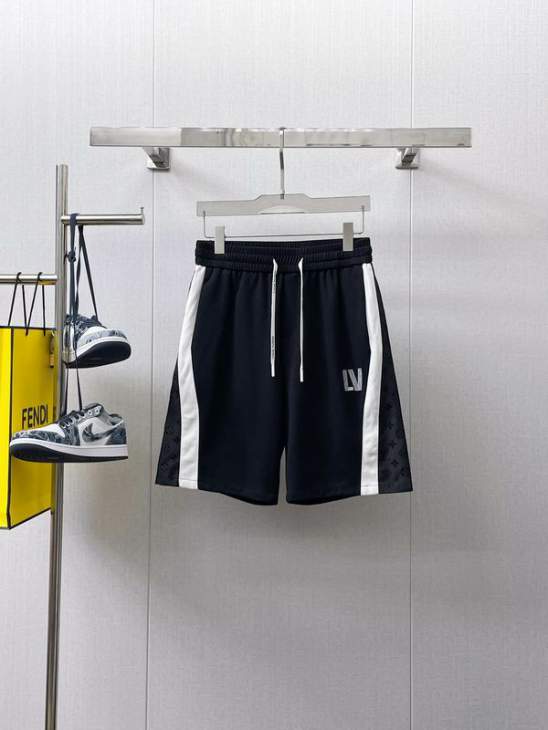 Picture of LV Short Pants _SKULVM-3XLxetr2118327